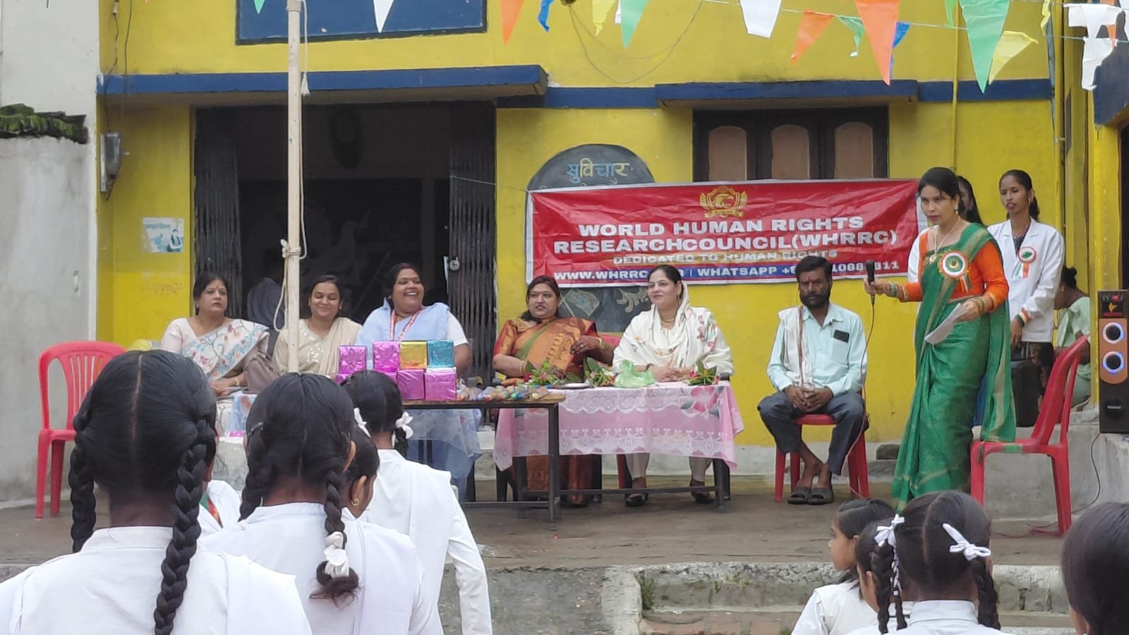 विश्व मानवाधिकार अनुसंधान परिषद मध्य प्रदेश महिला विंग ने ओम मॉडल स्कूल, मंडला में हर्षोल्लास से मनाया स्वतंत्रता दिवस